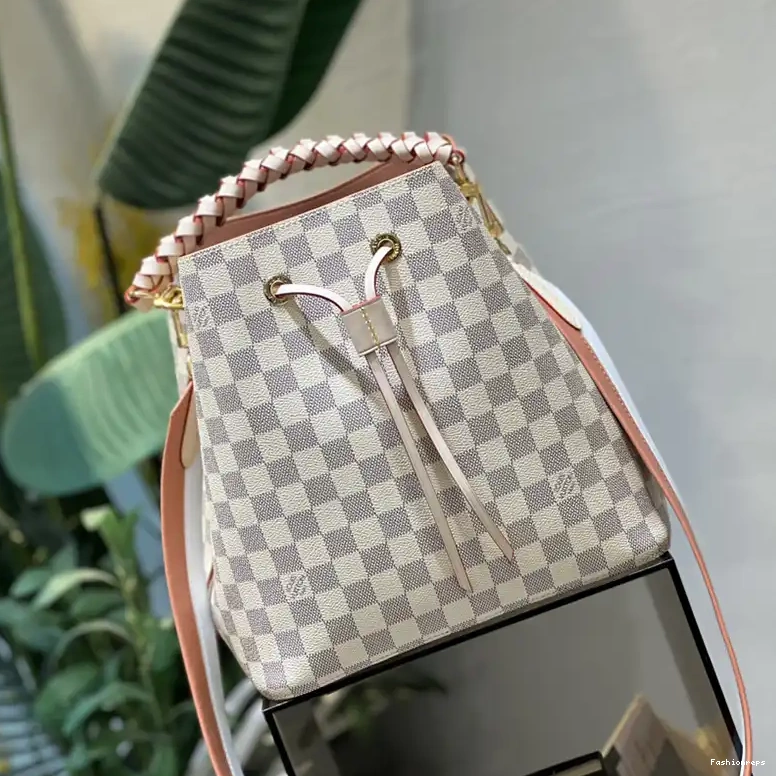 Fashionreps LV Bag 2304DJ0122 0825